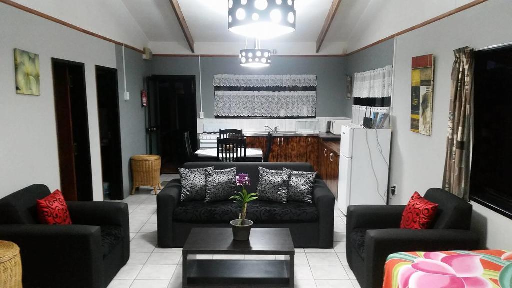Sunset Palms Rarotonga Hotel Екстериор снимка