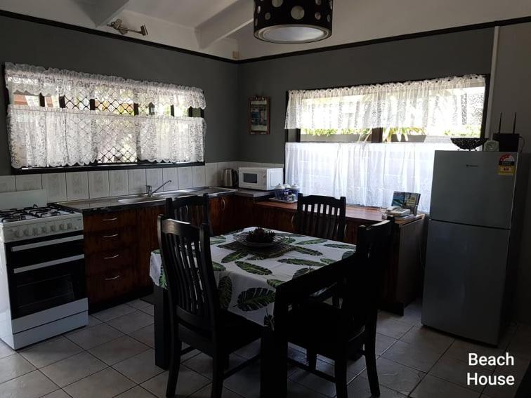 Sunset Palms Rarotonga Hotel Екстериор снимка