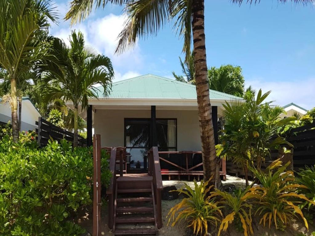 Sunset Palms Rarotonga Hotel Екстериор снимка